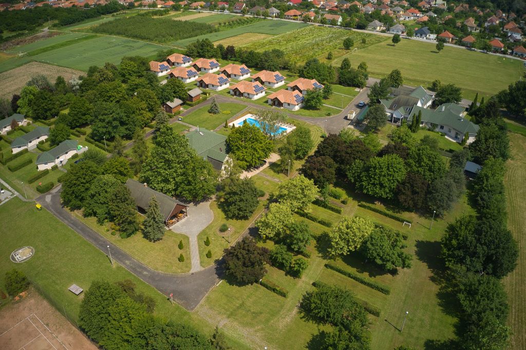 4 személyes összkomfortos üdülőházak